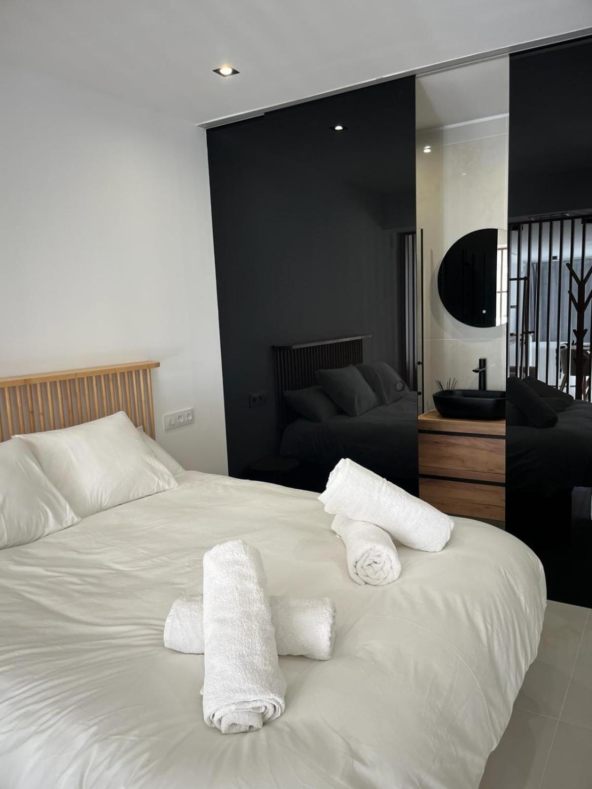 Suite Playamar Con Jacuzzi Торремолинос Экстерьер фото