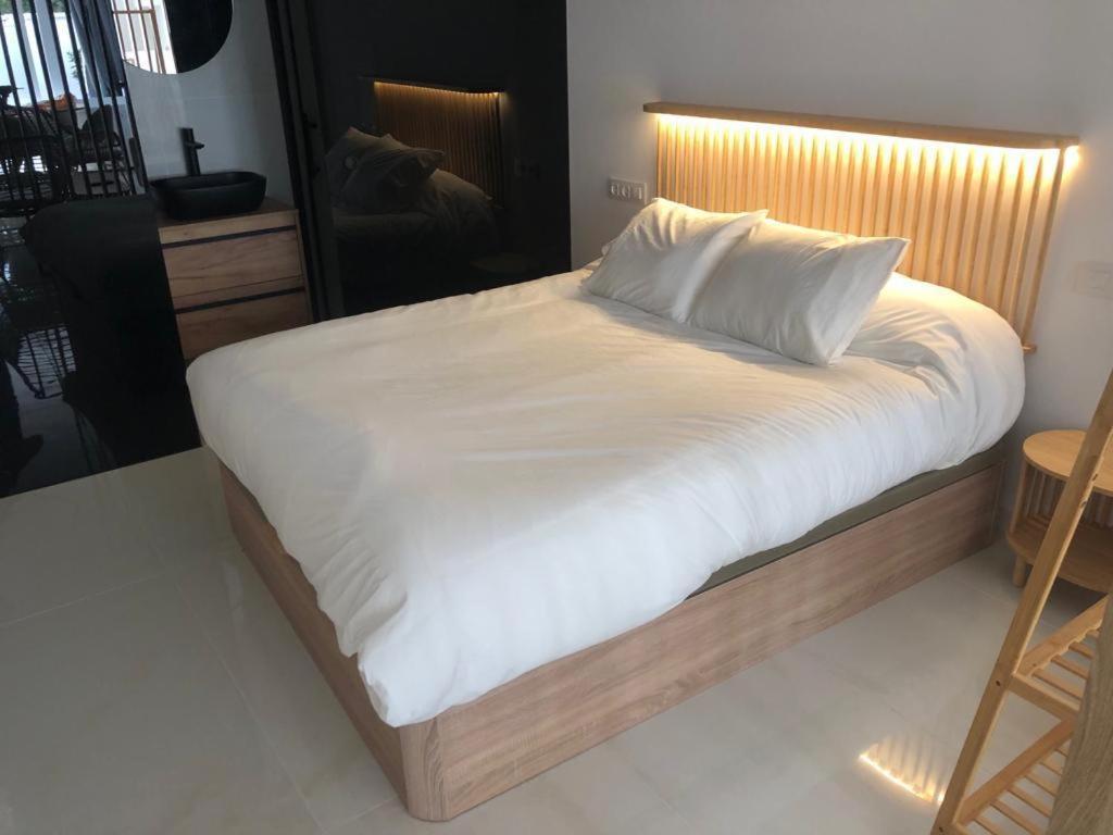 Suite Playamar Con Jacuzzi Торремолинос Экстерьер фото